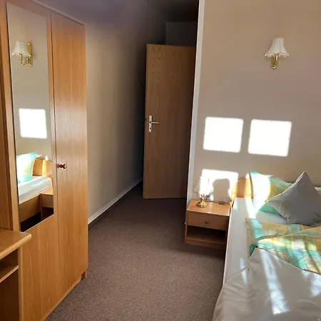 Gasthof und Pension Hammerschänke Wildenthal Zimmer foto